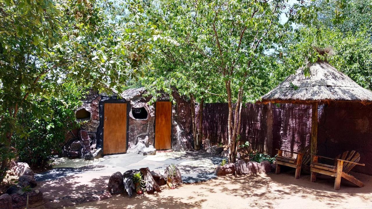קסנה Elephant Trail Guesthouse And Backpackers מראה חיצוני תמונה
